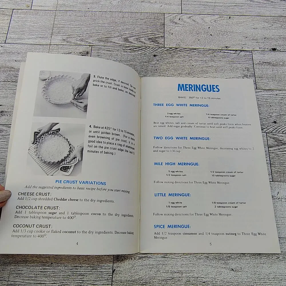Mix‎ and Press Pastry Occident King Midas Vintage Cookbook Booklet VERY GOOD